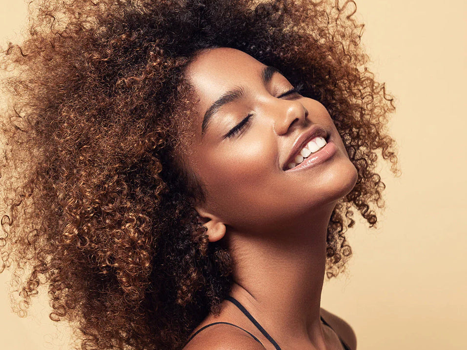 Przywróć włosom młodzieńczy wygląd