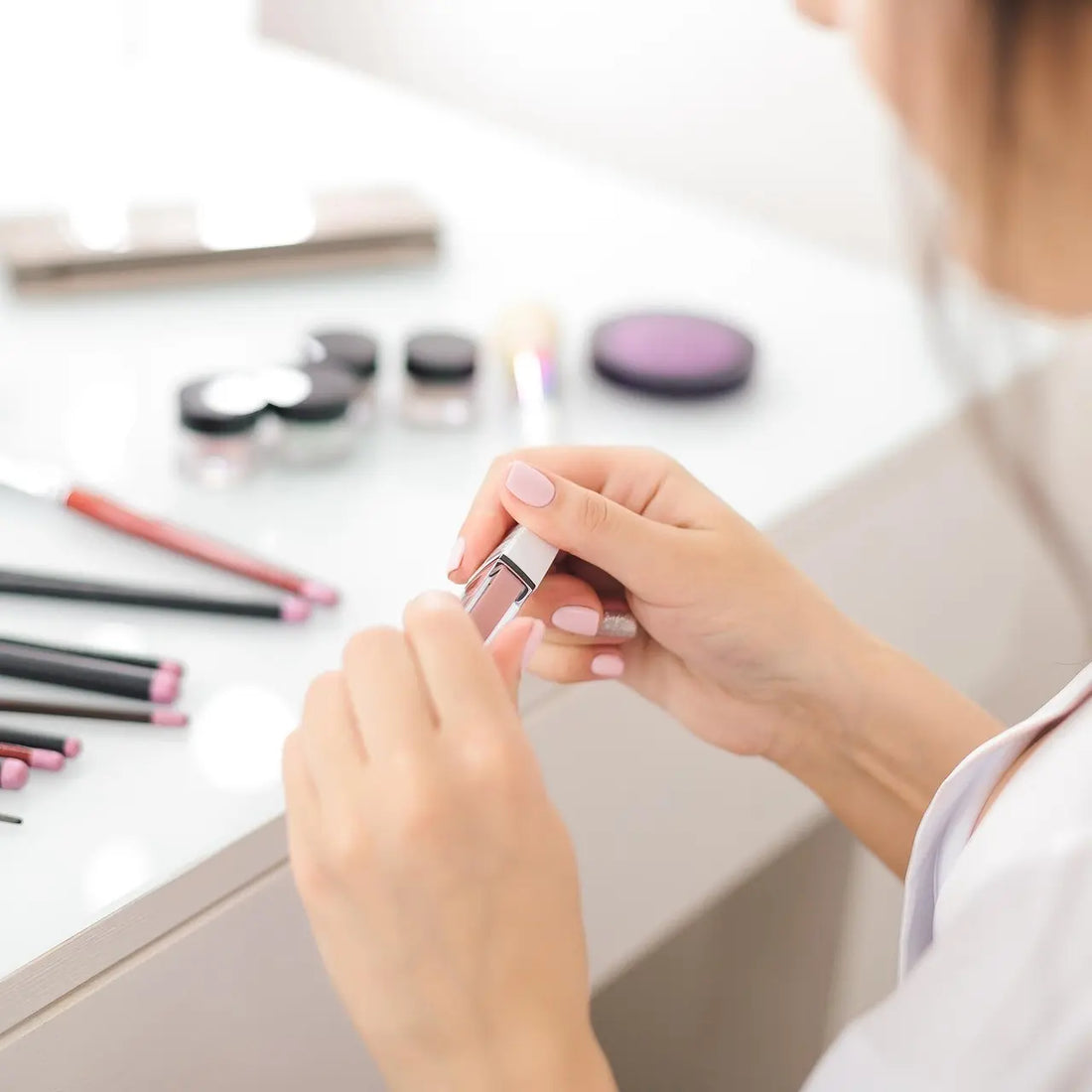 Najlepsze praktyki przy stosowaniu odżywek RevitaLash w makijażu