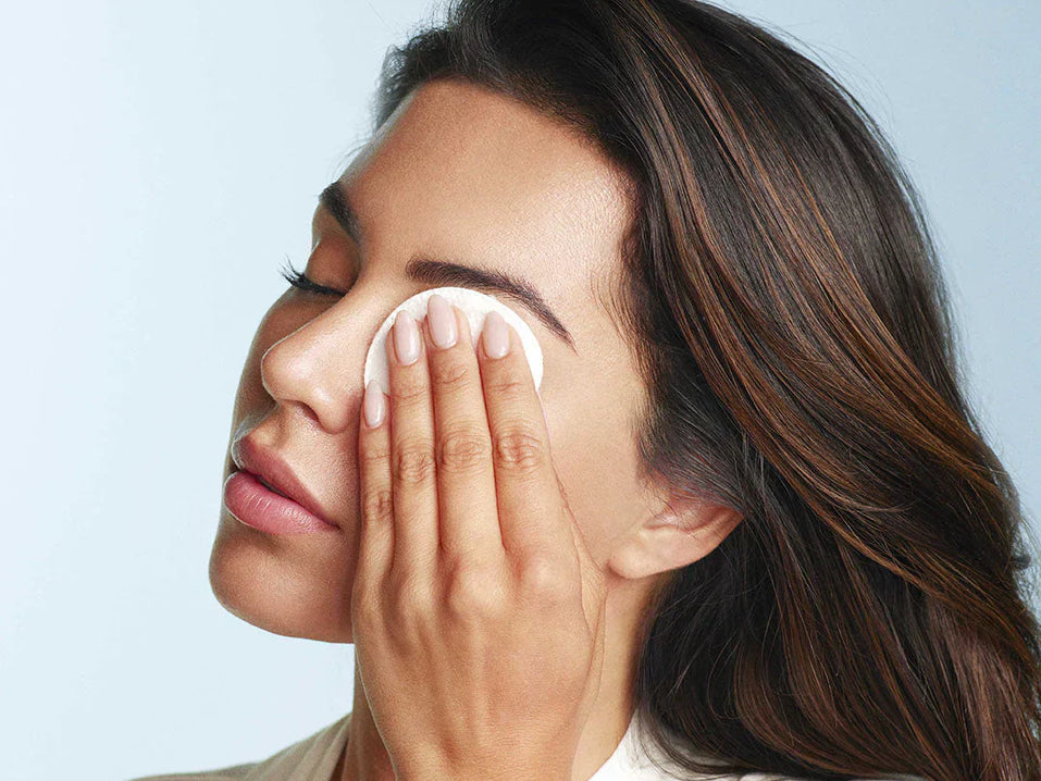 (Jedyna) właściwa kolejność nakładania makijażu