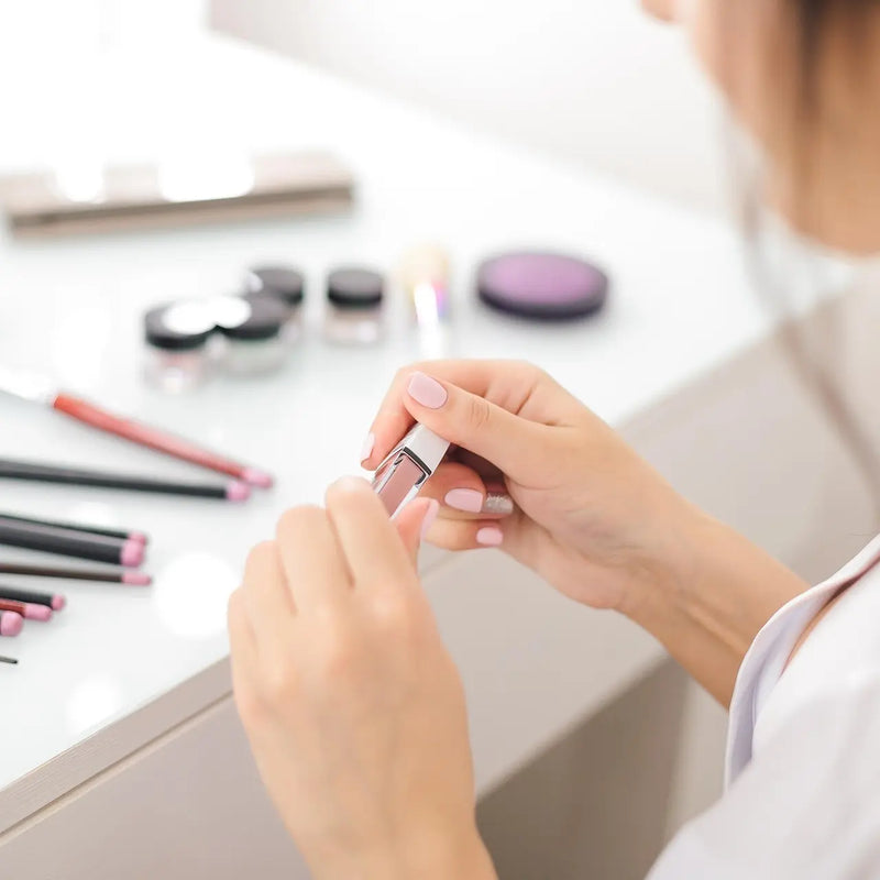 Najlepsze praktyki przy stosowaniu odżywek RevitaLash w makijażu